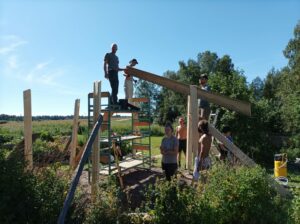 Read more about the article Bevar bygningerne. Styrk fællesskaberne. Giv plads til regenerative løsninger.